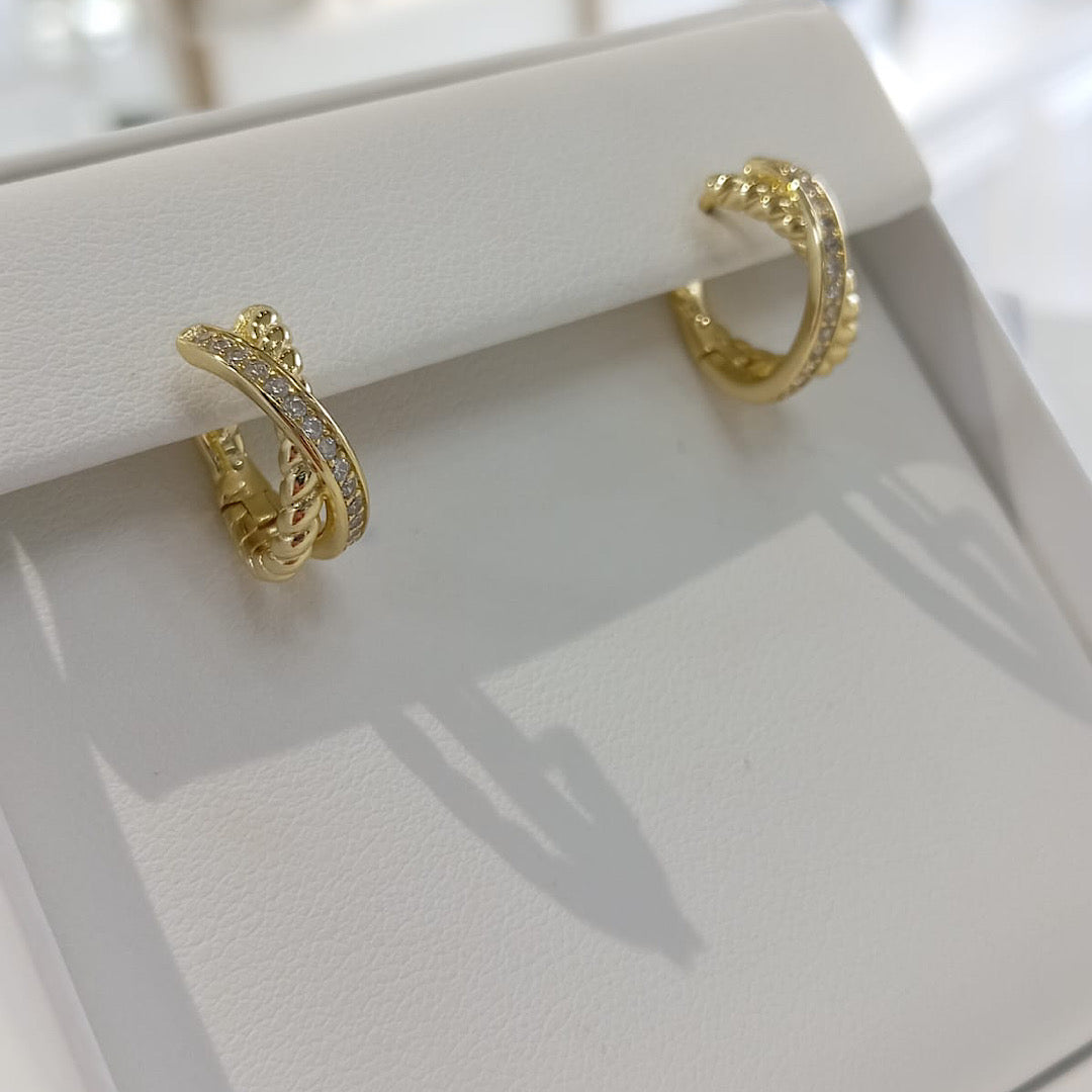 Cross Hoops