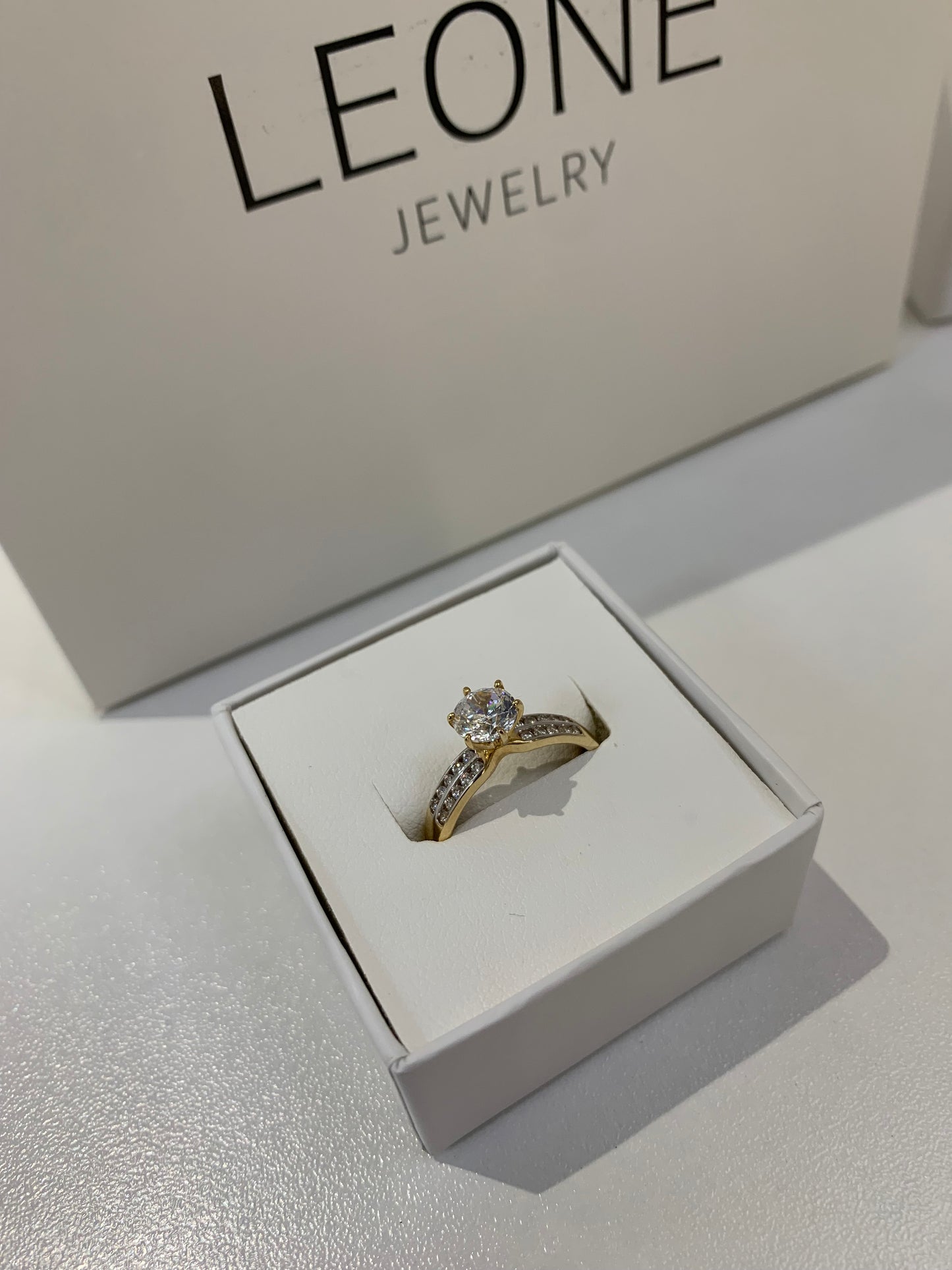 Engagement Ring - Oro 14k