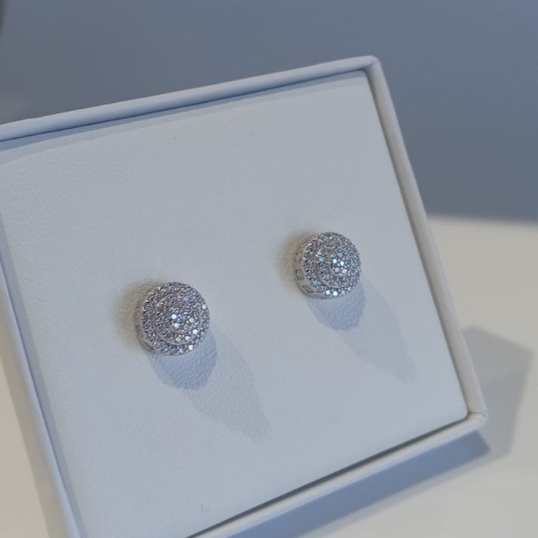 Mossanite Studs