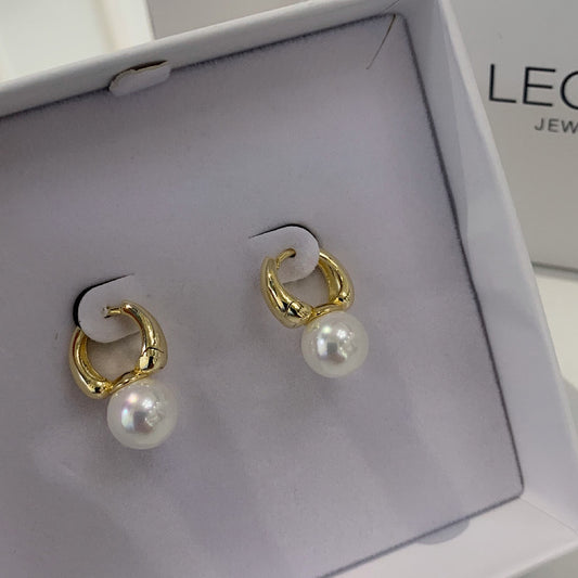 Pearl Hoop