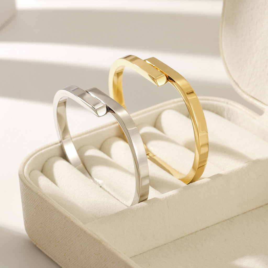 Crossover Bangle