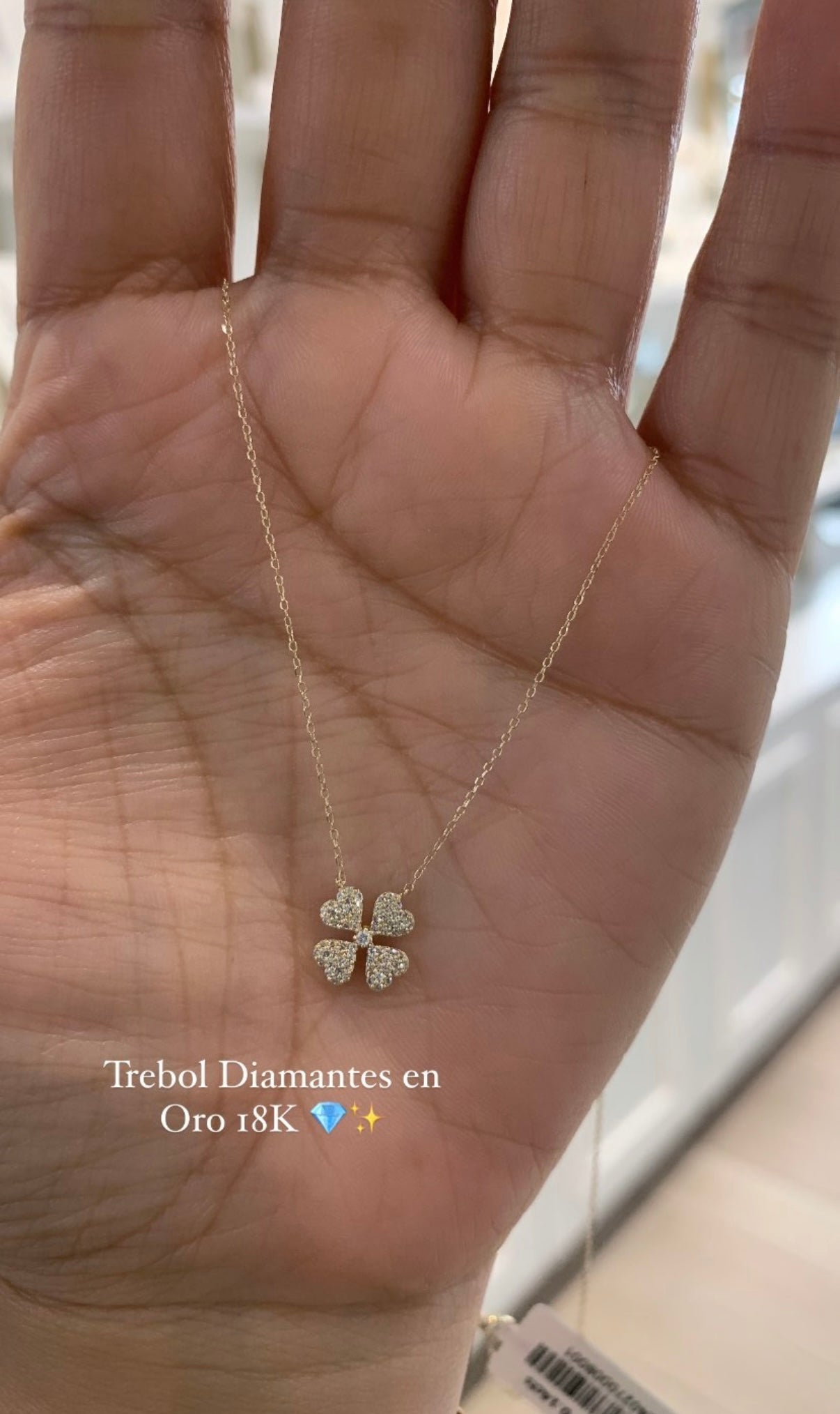 Clover Diamond Necklace 18K