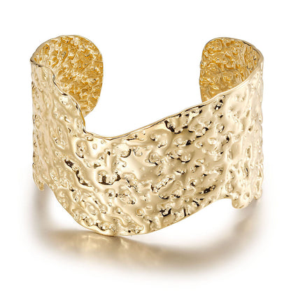 Curved Bangle