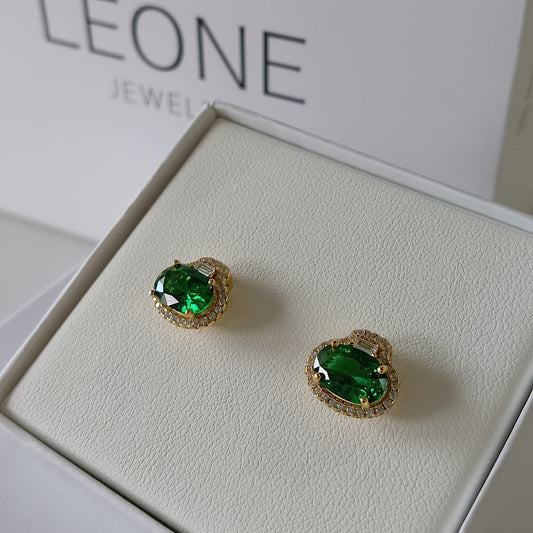 Green Studs