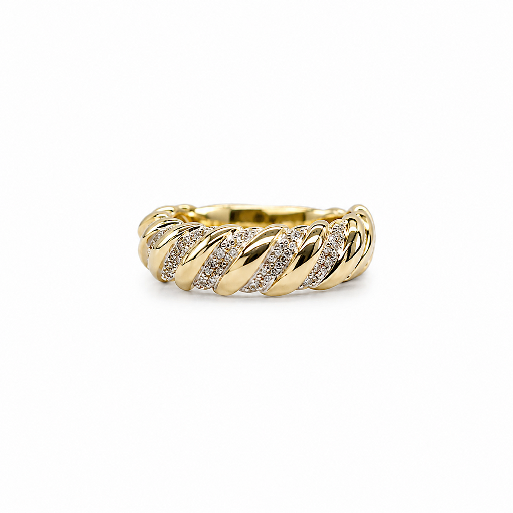 Croissant Ring - Lab grown Diamonds