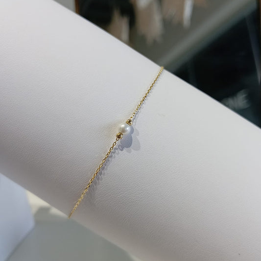 14k Pearl Bracelet