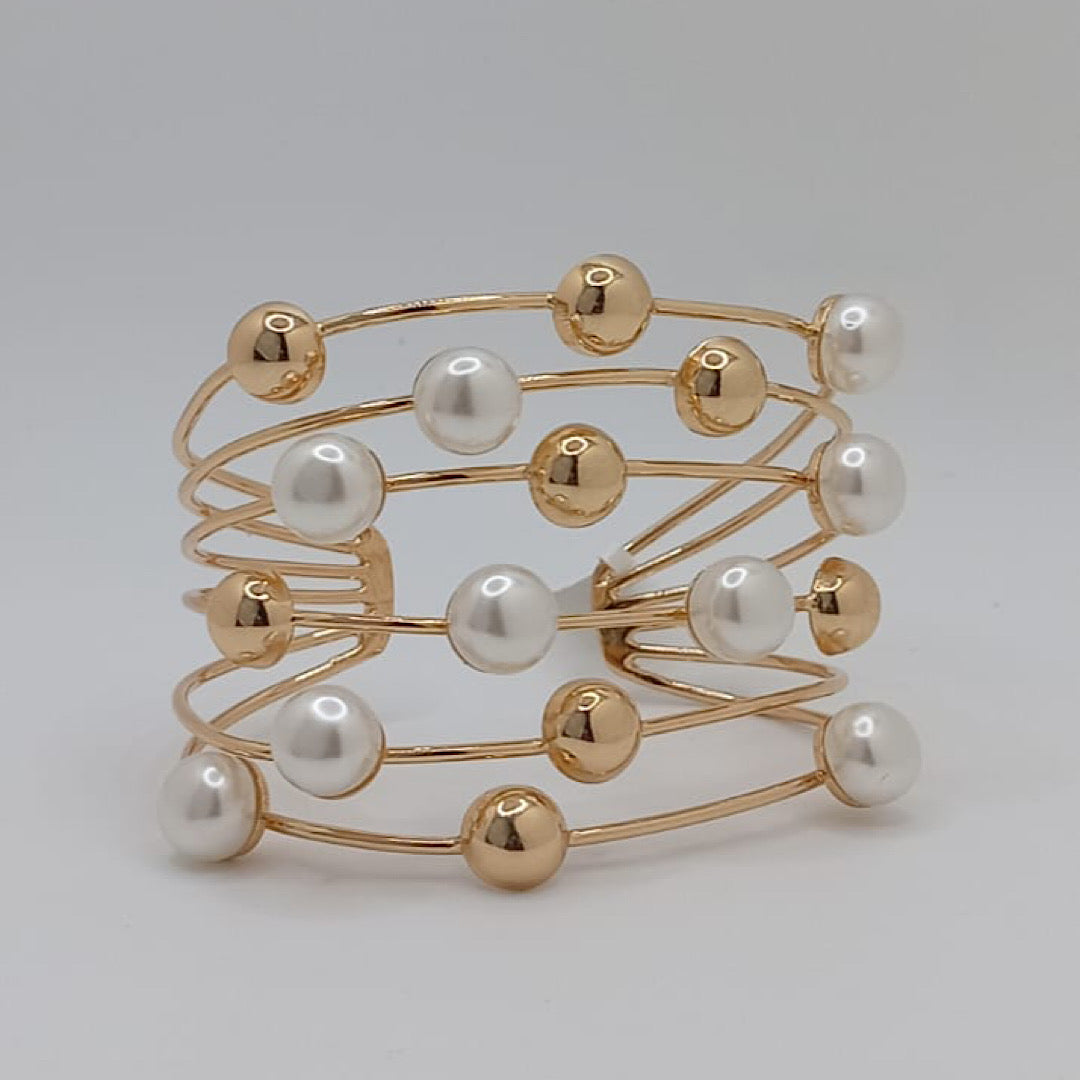 B Bracelet