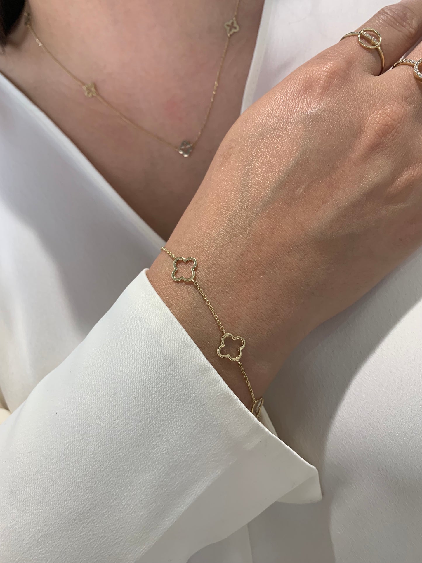 Clover Neckace - 14K